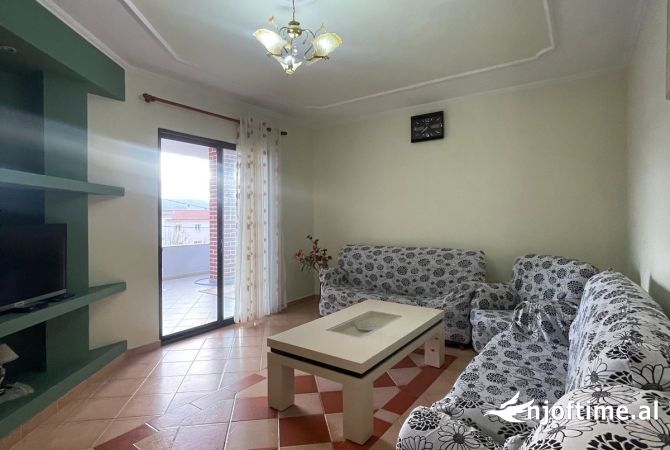 Shtepi me qera 2+1 ne Tirane - 350 Euro
