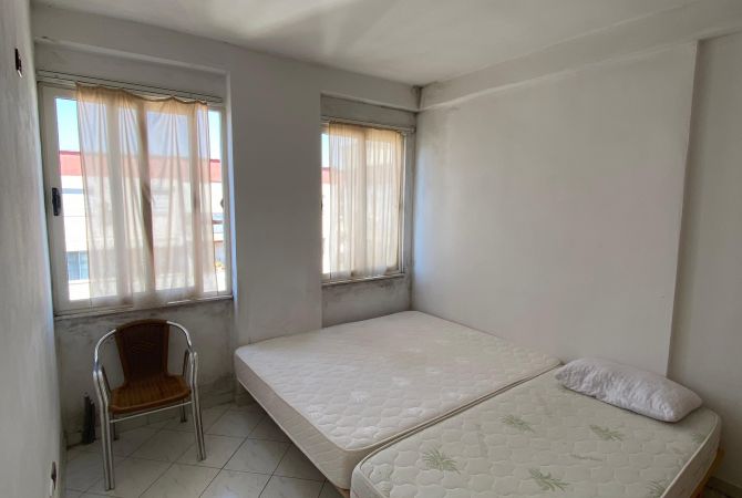 Shtepi me qera 1+1 ne Tirane - 30,000 Leke