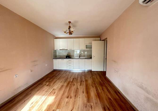 Shtepi me qera 1+1 ne Tirane - 450 Euro
