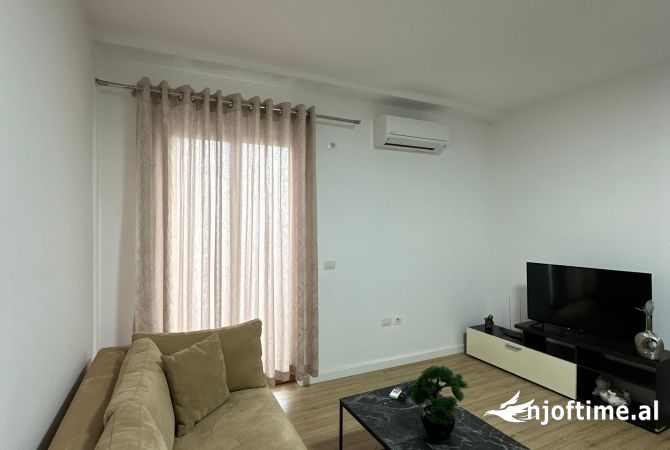 Shtepi ne shitje 1+1 ne Tirane - 125,000 Euro