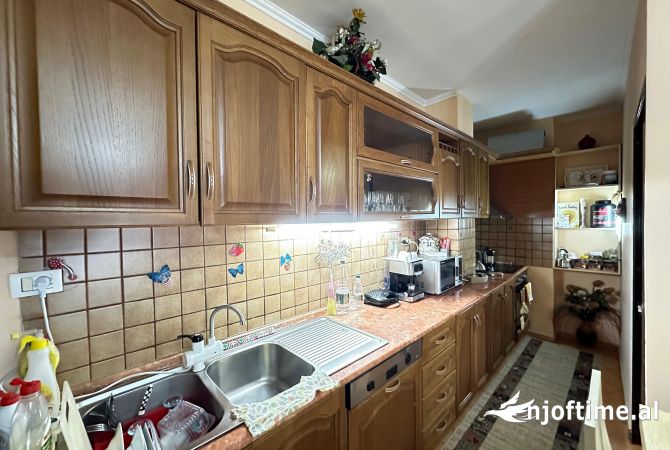Shtepi ne shitje 2+1 ne Tirane - 158,000 Euro