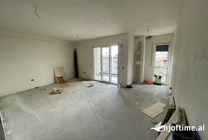 Shtepi ne shitje 2+1 ne Tirane - 180,500 Euro