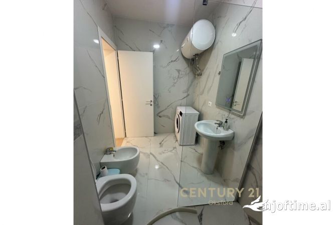 Shtepi me qera Apartament ne Tirane, 1+1, Mobilimi E mobiluar, Pagesa 500  Euro.