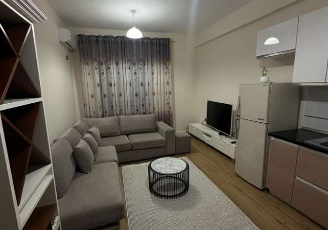 Shtepi me qera Apartament ne Tirane, 2+1, Mobilimi E mobiluar, Pagesa 600  Euro.