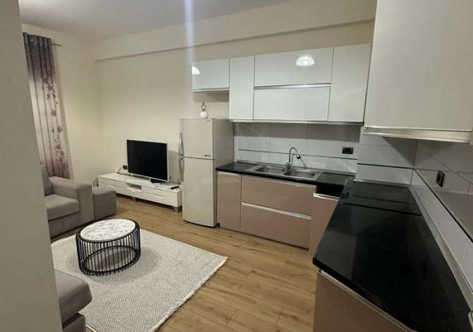 Shtepi me qera 2+1 ne Tirane - 600 Euro