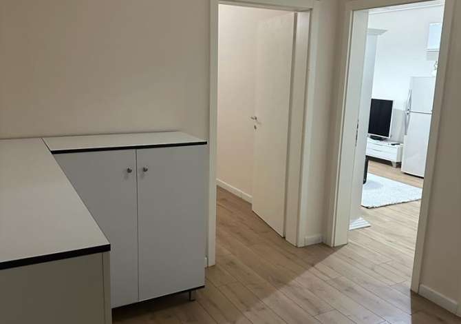 Shtepi me qera Apartament ne Tirane, 2+1, Mobilimi E mobiluar, Pagesa 600  Euro.