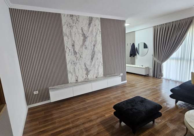 Shtepi me qera 2+1 ne Tirane - 700 Euro