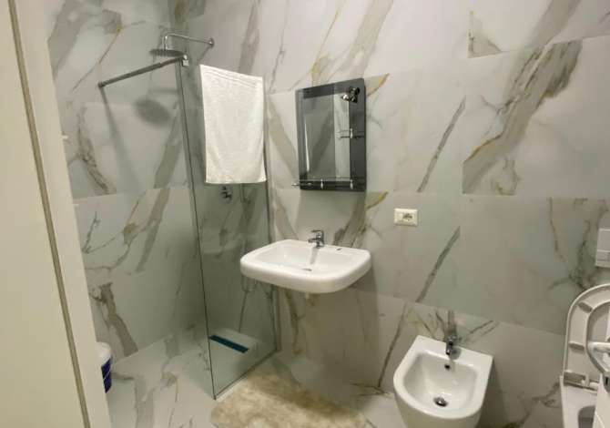 Shtepi me qera 2+1 ne Tirane - 600 Euro