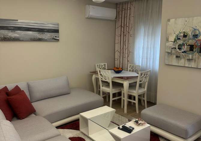Shtepi me qera 1+1 ne Tirane - 450 Euro