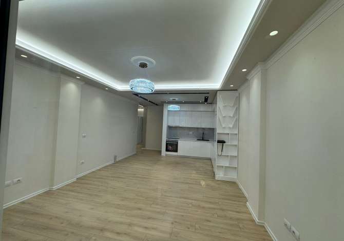 Shtepi ne shitje Apartament ne Tirane, 3+1, Mobilimi E mobiluar, Pagesa 220,000  Euro.