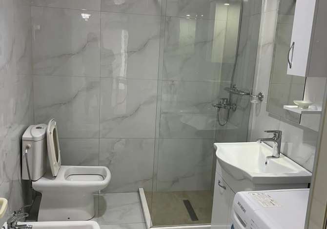 Shtepi me qera Apartament ne Tirane, 1+1, Mobilimi E mobiluar, Pagesa 500  Euro.