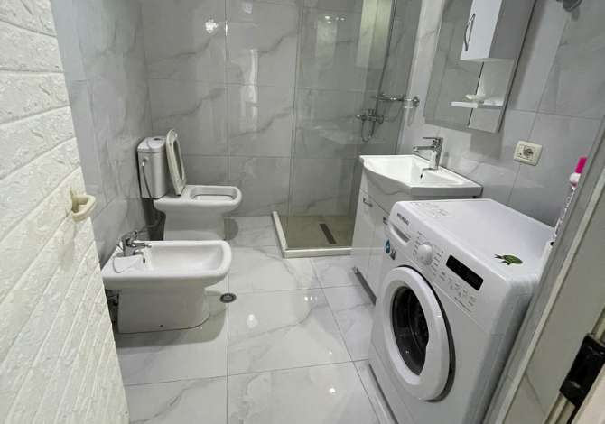 Shtepi me qera Apartament ne Tirane, 1+1, Mobilimi E mobiluar, Pagesa 500  Euro.