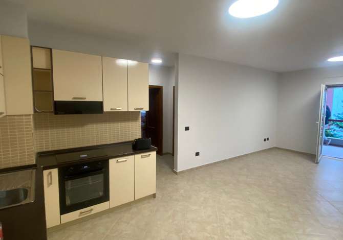 Shtepi ne shitje 3+1 ne Tirane - 225,000 Euro