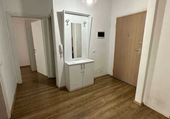 Shtepi me qera Apartament ne Tirane, 2+1, Mobilimi E mobiluar, Pagesa 800  Euro.