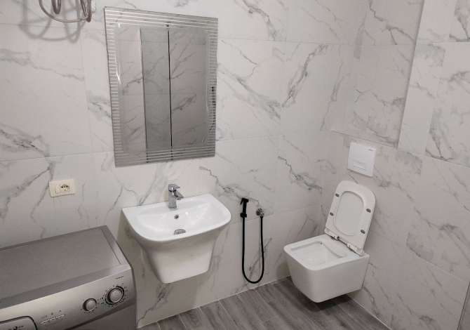 Shtepi me qera Apartament ne Tirane, 3+1, Mobilimi E mobiluar, Pagesa 600  Euro.