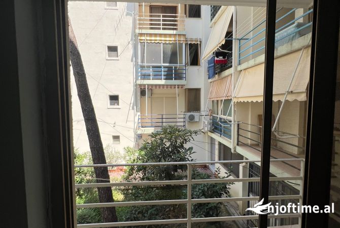 Shtepi ne shitje Apartament ne Durres, 1+1, Mobilimi E mobiluar, Pagesa 75,000  Euro.