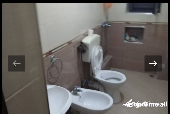 Shtepi me qera Apartament ne Tirane, 3+1, Mobilimi E mobiluar, Pagesa 470  Euro.