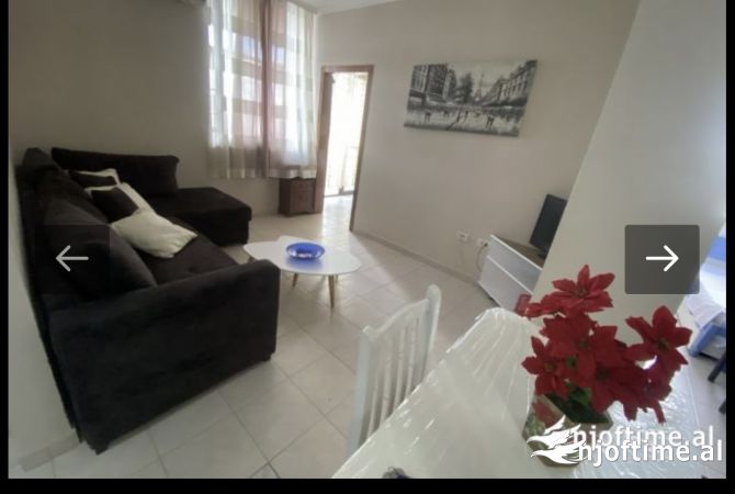 Shtepi ne shitje Apartament ne Tirane, 2+1, Mobilimi E mobiluar, Pagesa 110,000  Euro.