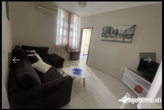 Shtepi ne shitje Apartament ne Tirane, 2+1, Mobilimi E mobiluar, Pagesa 110,000  Euro.