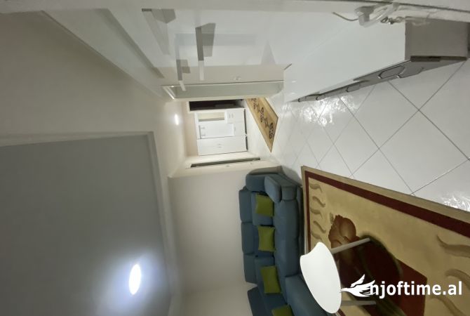 Shtepi me qera Shtepi Private ne Tirane, 2+1, Mobilimi E mobiluar, Pagesa 500  Euro.