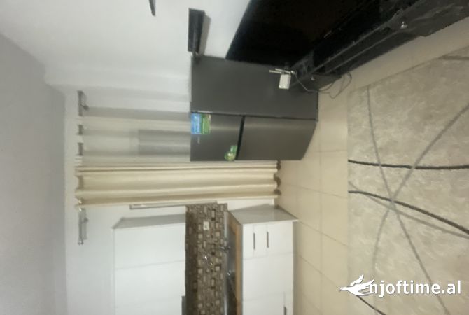 Shtepi me qera Apartament ne Tirane, 1+1, Mobilimi E mobiluar, Pagesa 480  Euro.