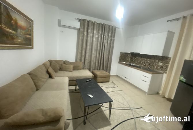 Shtepi me qera 1+1 ne Tirane - 480 Euro