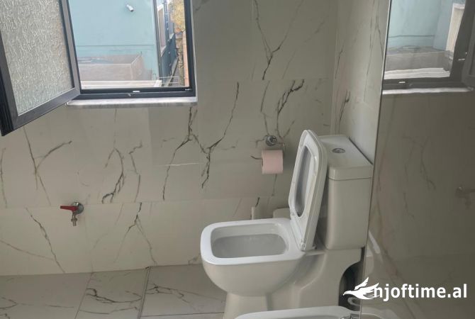 Shtepi me qera Apartament ne Tirane, 1+1, Mobilimi E mobiluar, Pagesa 500  Euro.