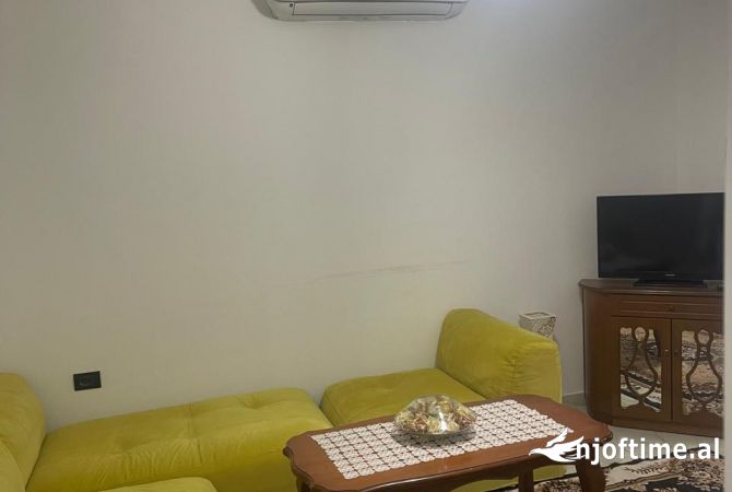 Shtepi me qera 1+1 ne Tirane - 500 Euro