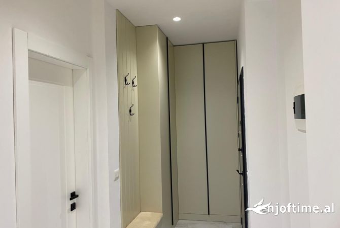 Shtepi me qera Apartament ne Tirane, 1+1, Mobilimi E mobiluar, Pagesa 50,000  Leke.