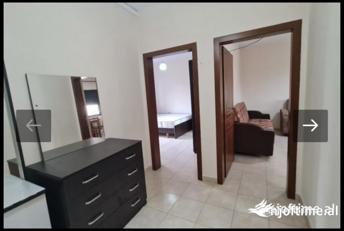 Shtepi ne shitje Apartament ne Tirane, 1+1, Mobilimi Pjeserisht e mobiluar, Pagesa 103,000  Euro.