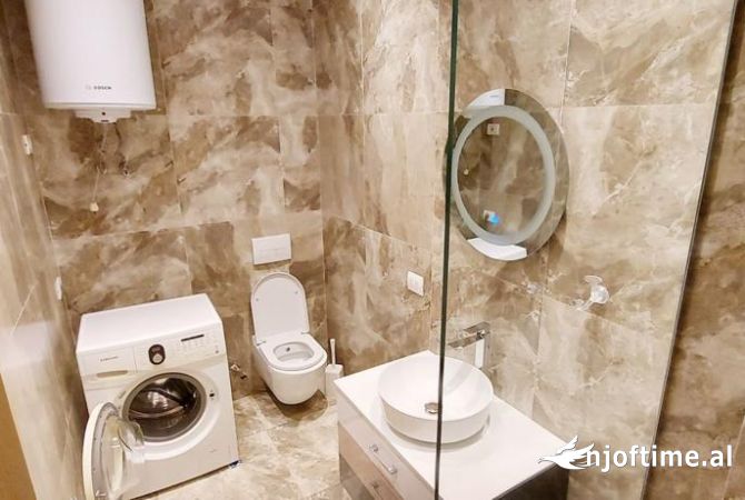 Shtepi ne shitje Apartament ne Tirane, 2+1, Mobilimi E mobiluar, Pagesa 120,000  Euro.