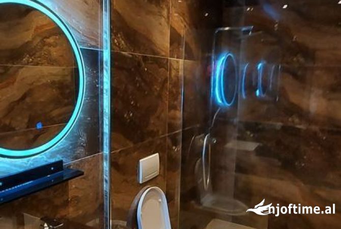 Shtepi ne shitje Apartament ne Tirane, 2+1, Mobilimi E mobiluar, Pagesa 120,000  Euro.