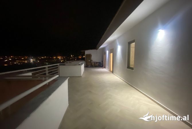 Casa in affitto 2+1 a Tirana - 800 Euro