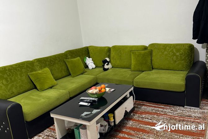 Shtepi me qera Apartament ne Tirane, 2+1, Mobilimi E mobiluar, Pagesa 450  Euro.