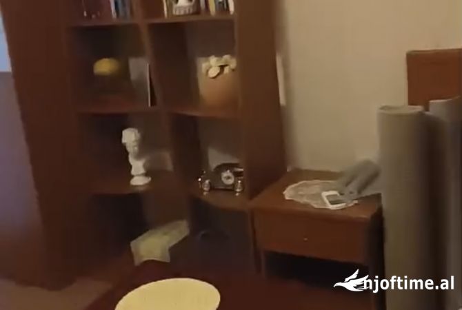 Shtepi me qera Apartament ne Tirane, 2+1, Mobilimi E mobiluar, Pagesa 700  Euro.