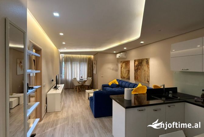 Shtepi me qera Apartament ne Tirane, 1+1, Mobilimi E mobiluar, Pagesa 600  Euro.