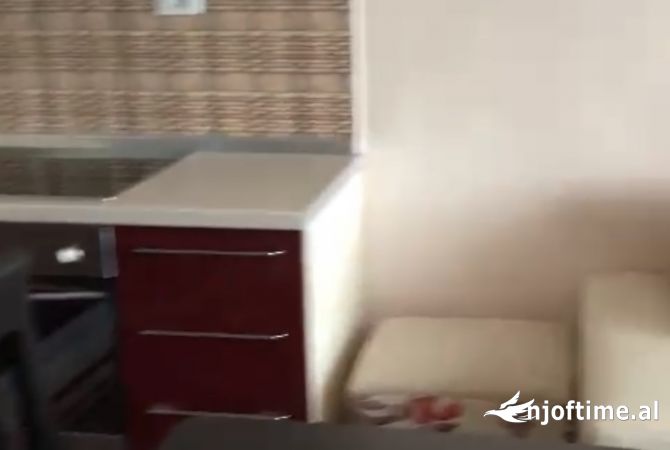 Shtepi me qera 2+1 ne Tirane - 550 Euro
