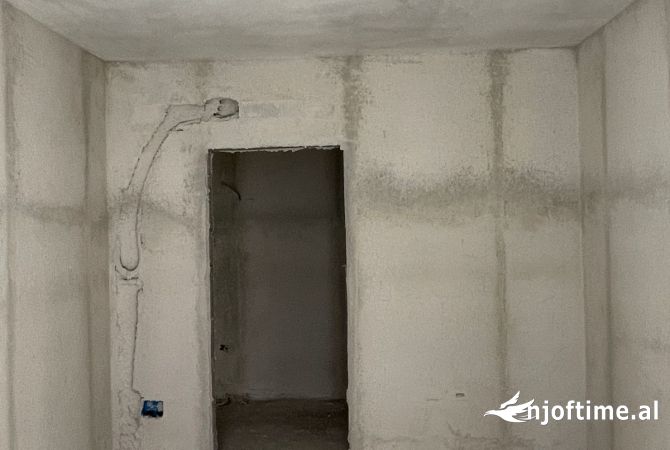 Shtepi ne shitje 2+1 ne Tirane - 92,000 Euro