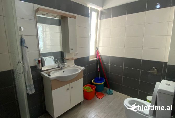 Shtepi ne shitje 2+1 ne Tirane - 195,000 Euro