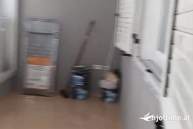 Shtepi me qera Apartament ne Tirane, 2+1, Mobilimi E mobiluar, Pagesa 600  Euro.