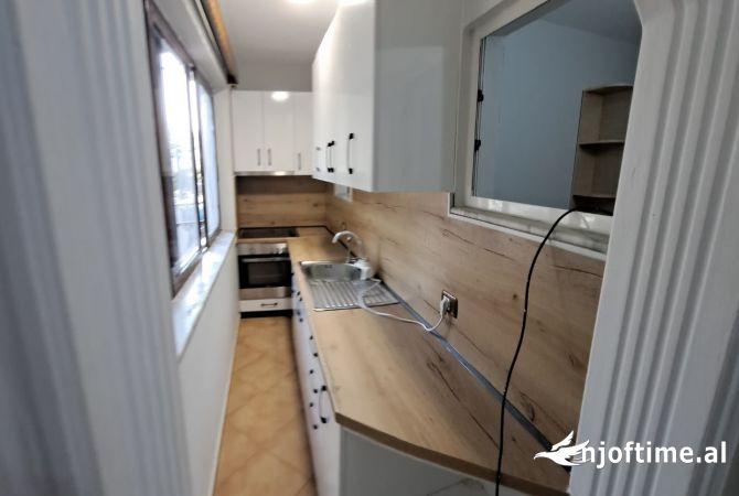 Shtepi me qera 2+1 ne Tirane - 450 Euro