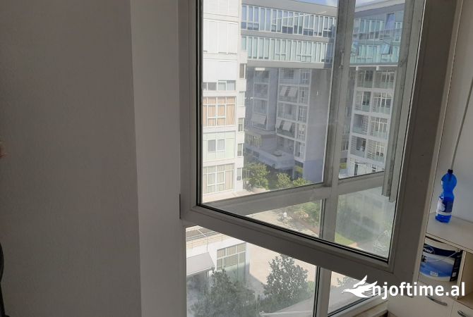 Shtepi me qera Apartament ne Tirane, 1+1, Mobilimi E mobiluar, Pagesa 550  Euro.