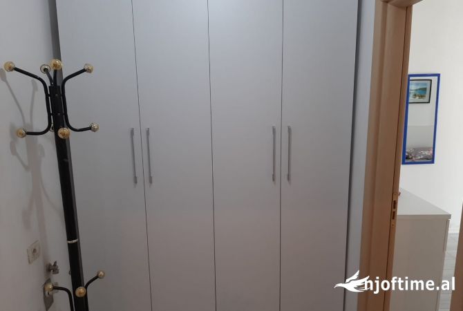 Shtepi me qera 1+1 ne Tirane - 550 Euro