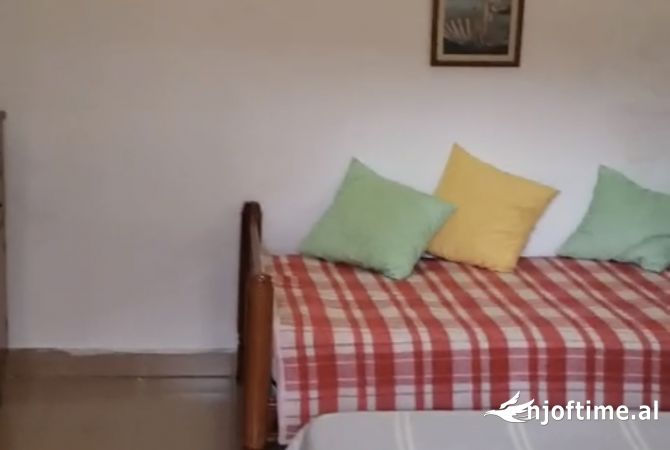Shtepi me qera Apartament ne Tirane, 2+1, Mobilimi E mobiluar, Pagesa 500  Euro.