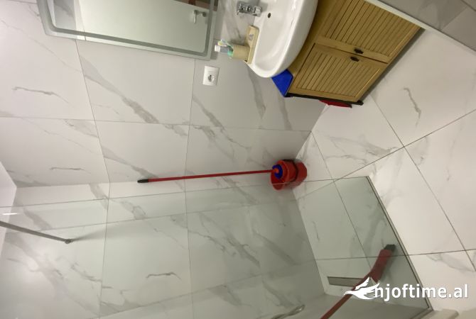 Shtepi me qera Apartament ne Tirane, 1+1, Mobilimi E mobiluar, Pagesa 600  Euro.