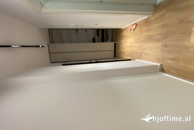 Shtepi me qera Apartament ne Tirane, 1+1, Mobilimi E mobiluar, Pagesa 600  Euro.
