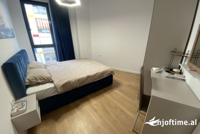 Shtepi me qera Apartament ne Tirane, 1+1, Mobilimi E mobiluar, Pagesa 600  Euro.
