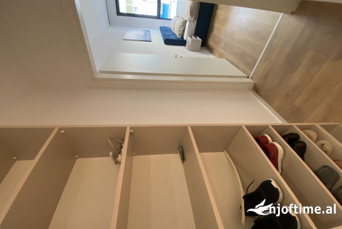 Shtepi me qera Apartament ne Tirane, 1+1, Mobilimi E mobiluar, Pagesa 600  Euro.