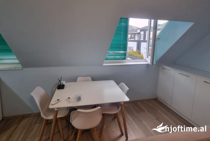 Shtepi me qera Apartament ne Tirane, 1+1, Mobilimi E mobiluar, Pagesa 370  Euro.