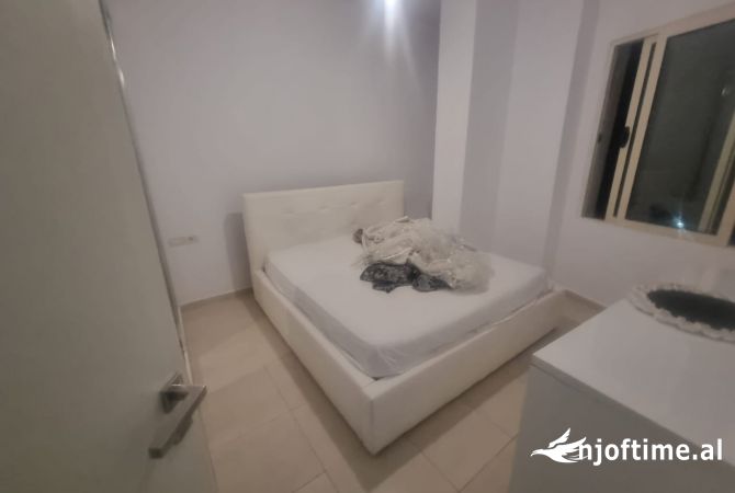 Shtepi me qera 1+1 ne Tirane - 400 Euro